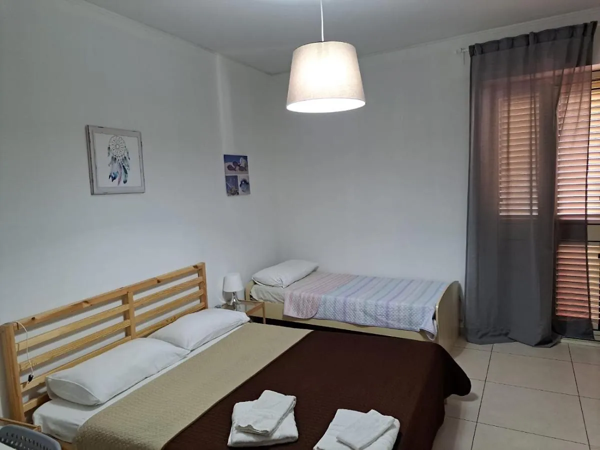 Le Comete Di Angelo Reggio Calabria 0*,